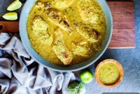Tangy Salsa Verde Chicken Skillet