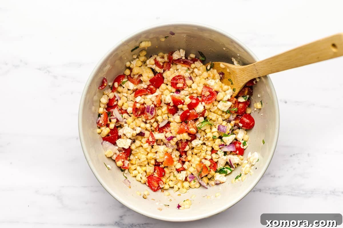 Zesty Charred Corn Salad 5 A bowl of freshly made grilled corn salad ready to be served.