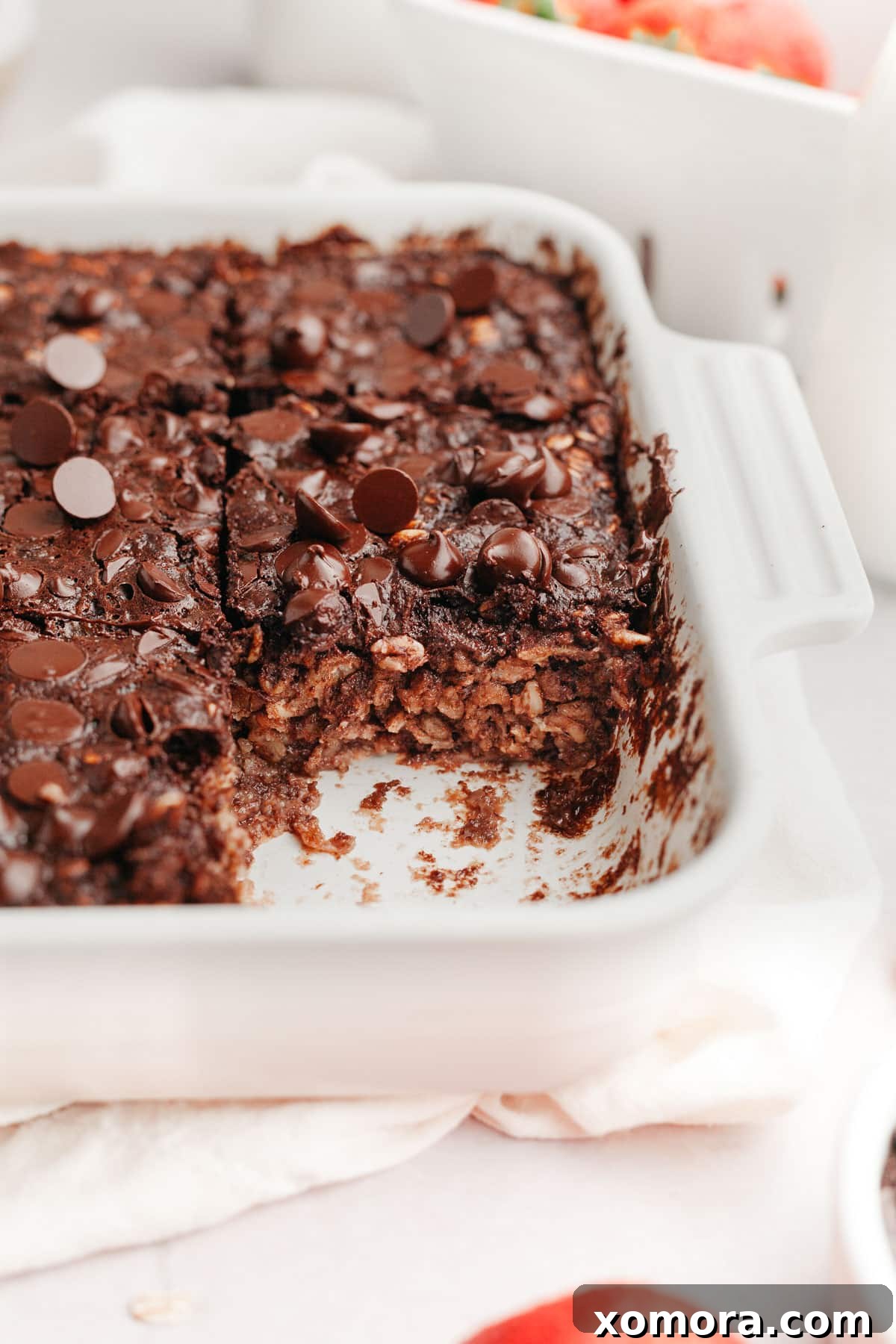 Fudgy Chocolate Baked Oats 5 Ready-to-eat chocolate baked oatmeal slices on a cooling rack